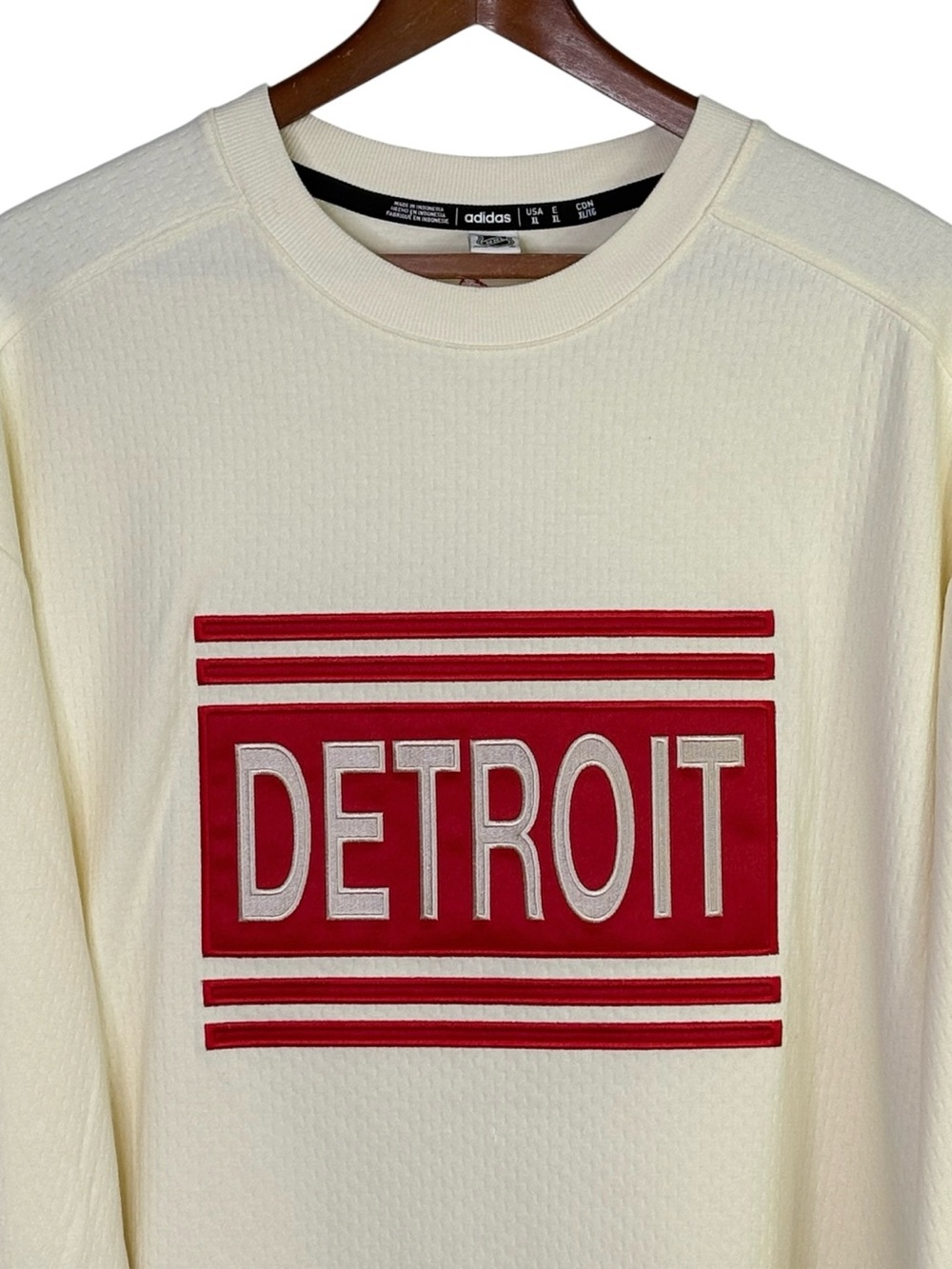 Adidas NHL Detroit Red Wings AEROREADY Sweatshirt Cream Red Size XL - Picture 3 of 15